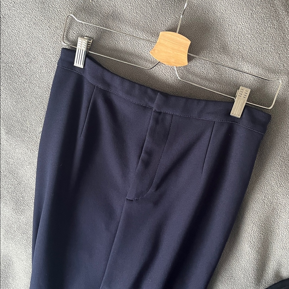Navy Zara midi skirt with a slit